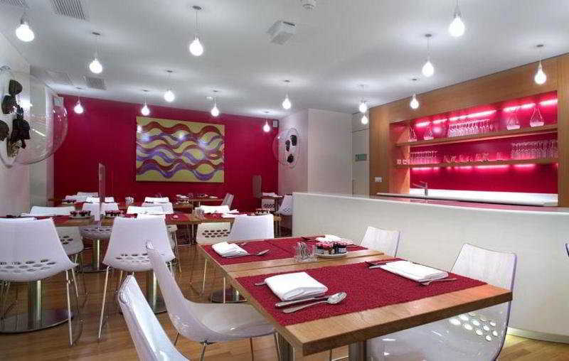 La Cour Des Augustins Boutique Gallery Design Hotel Γενεύη Εστιατόριο φωτογραφία