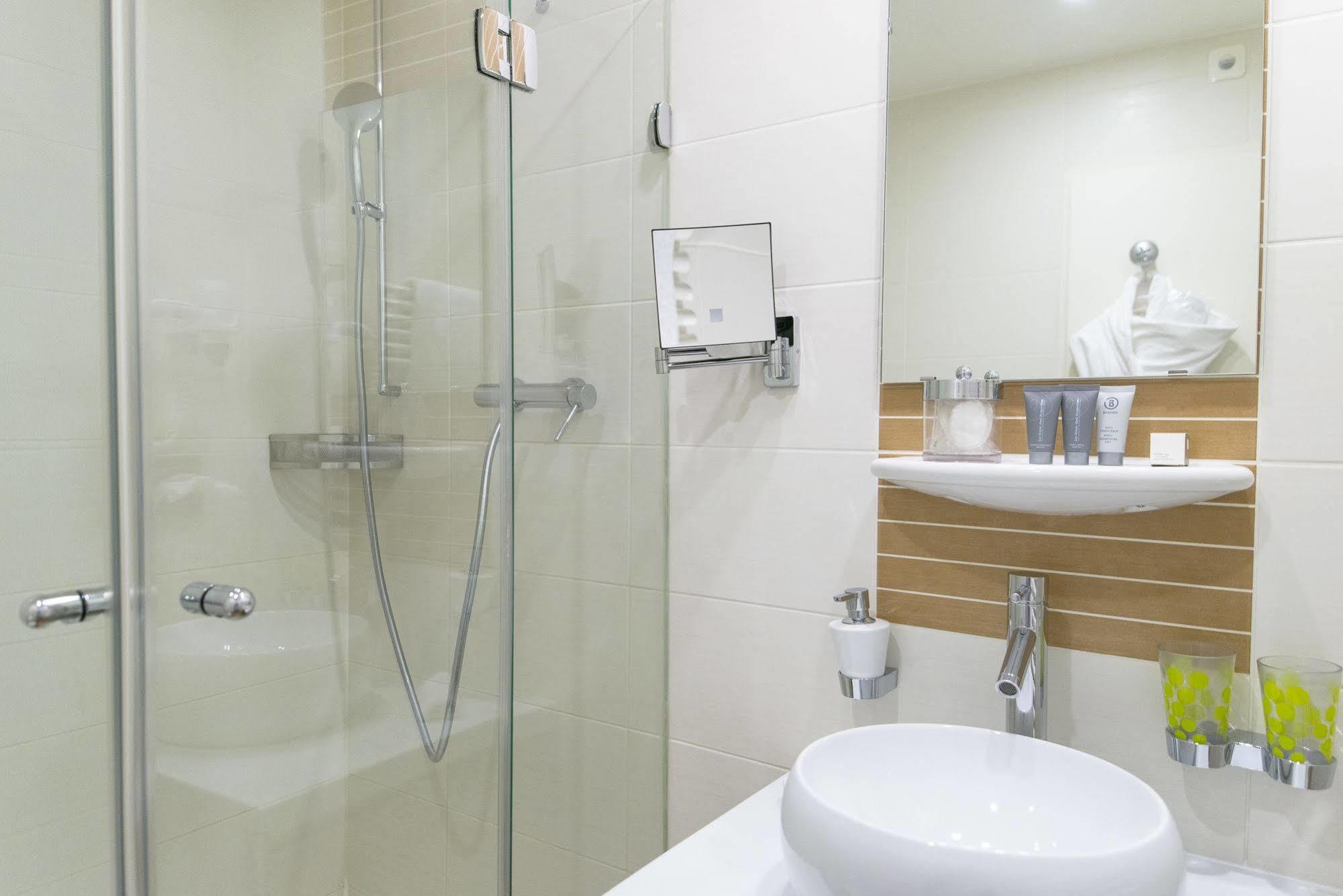 La Cour Des Augustins Boutique Gallery Design Hotel Γενεύη Εξωτερικό φωτογραφία