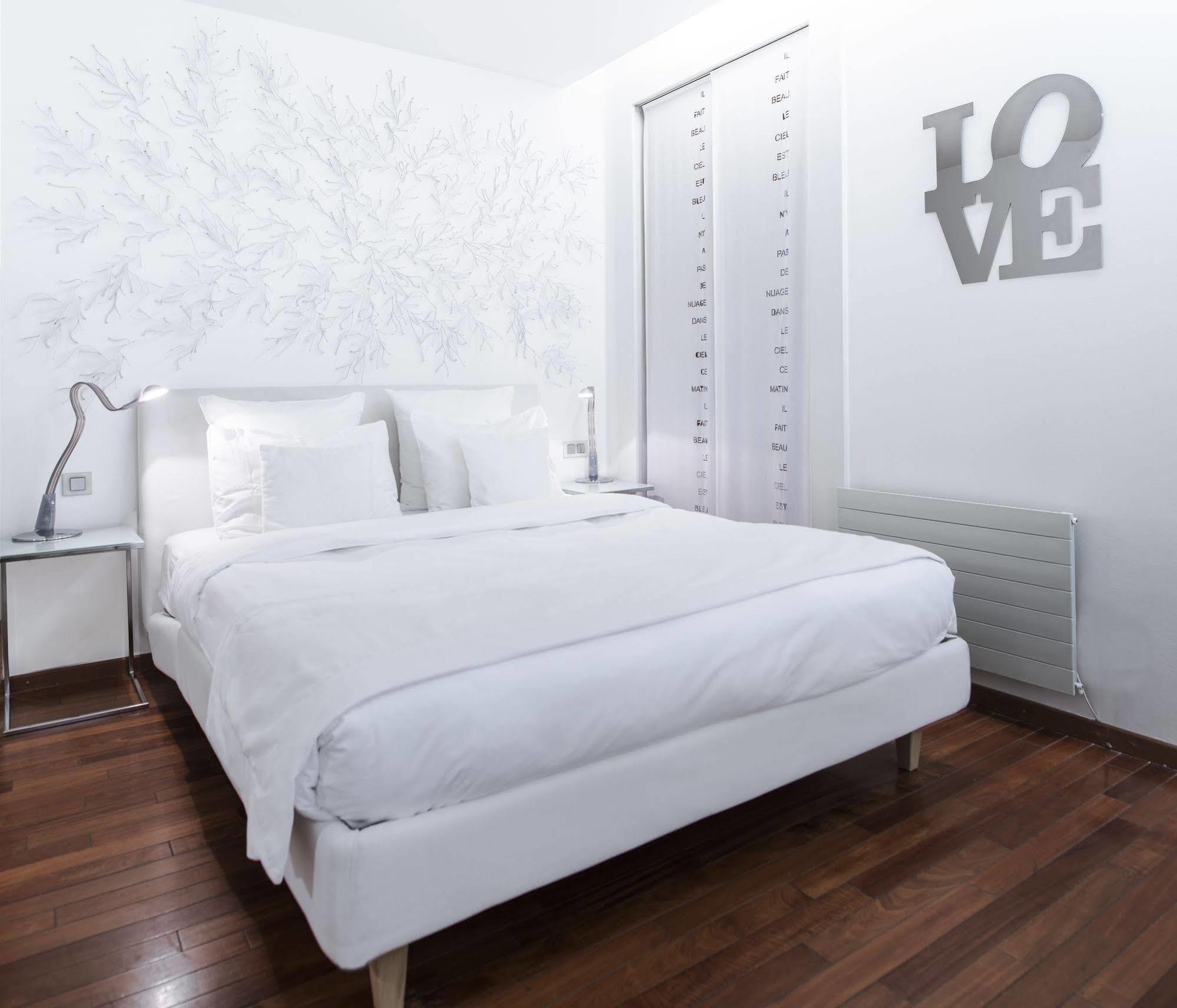 La Cour Des Augustins Boutique Gallery Design Hotel Γενεύη Εξωτερικό φωτογραφία